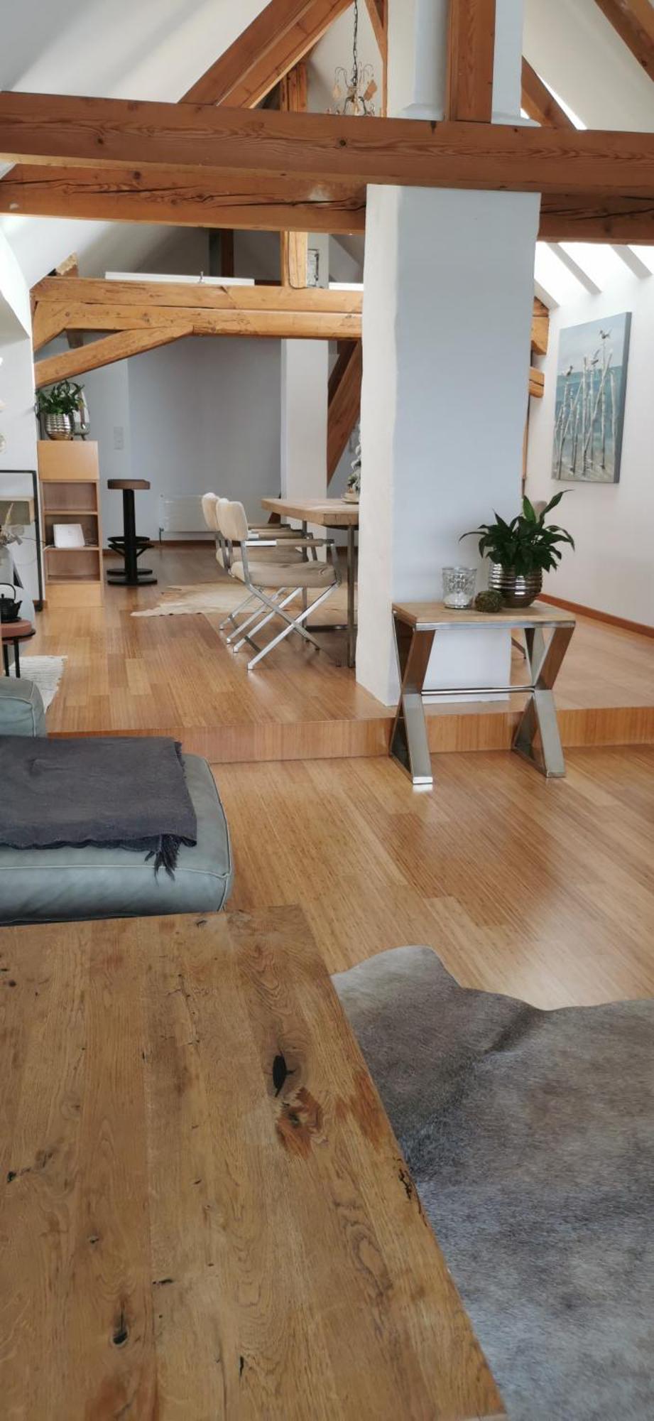 Aussergewoehnliches Loft Am Pfaenderhang Mit Seeblick * Lochau